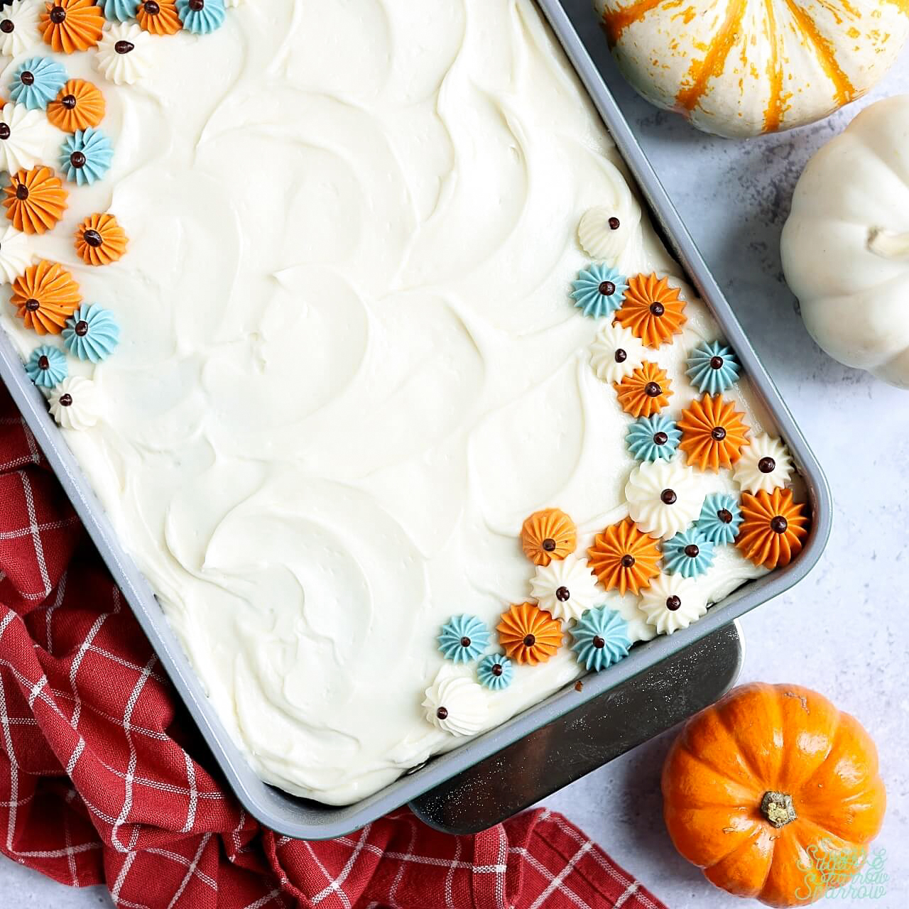 Quick & Simple Pumpkin Sheet Cake: Your New Favorite Fall Dessert